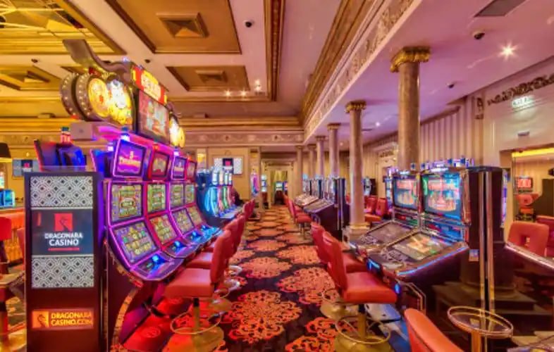 Slot Game Bonus Round Free Spin ရနေသောမြင်ကွင်း